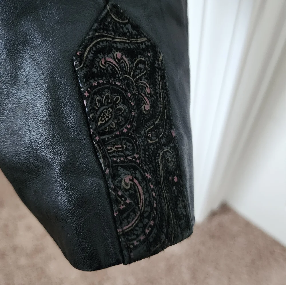 Vintage G-III Leather Jacket 80s Womens Size M Genuine Leather RARE Goth Biker